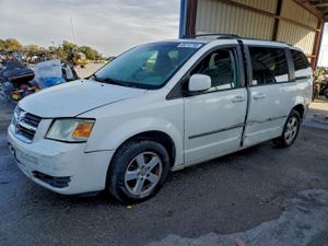 Dodge Grand Caravan (Caravan) SXT 3.8L 6 2010
