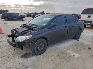 Toyota Corolla BASE 1.8L 4 2013