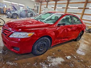 Toyota Camry BASE 2.5L 4 2011