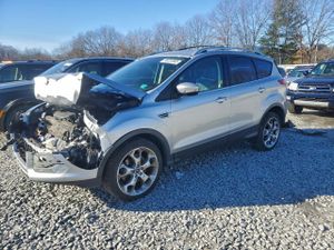 Ford Escape TITANIUM 2.0L 4 2015