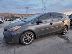 Toyota Prius 1.8L 4 2015