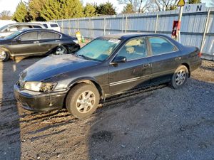 Toyota Camry CE 3.0L 6 2000