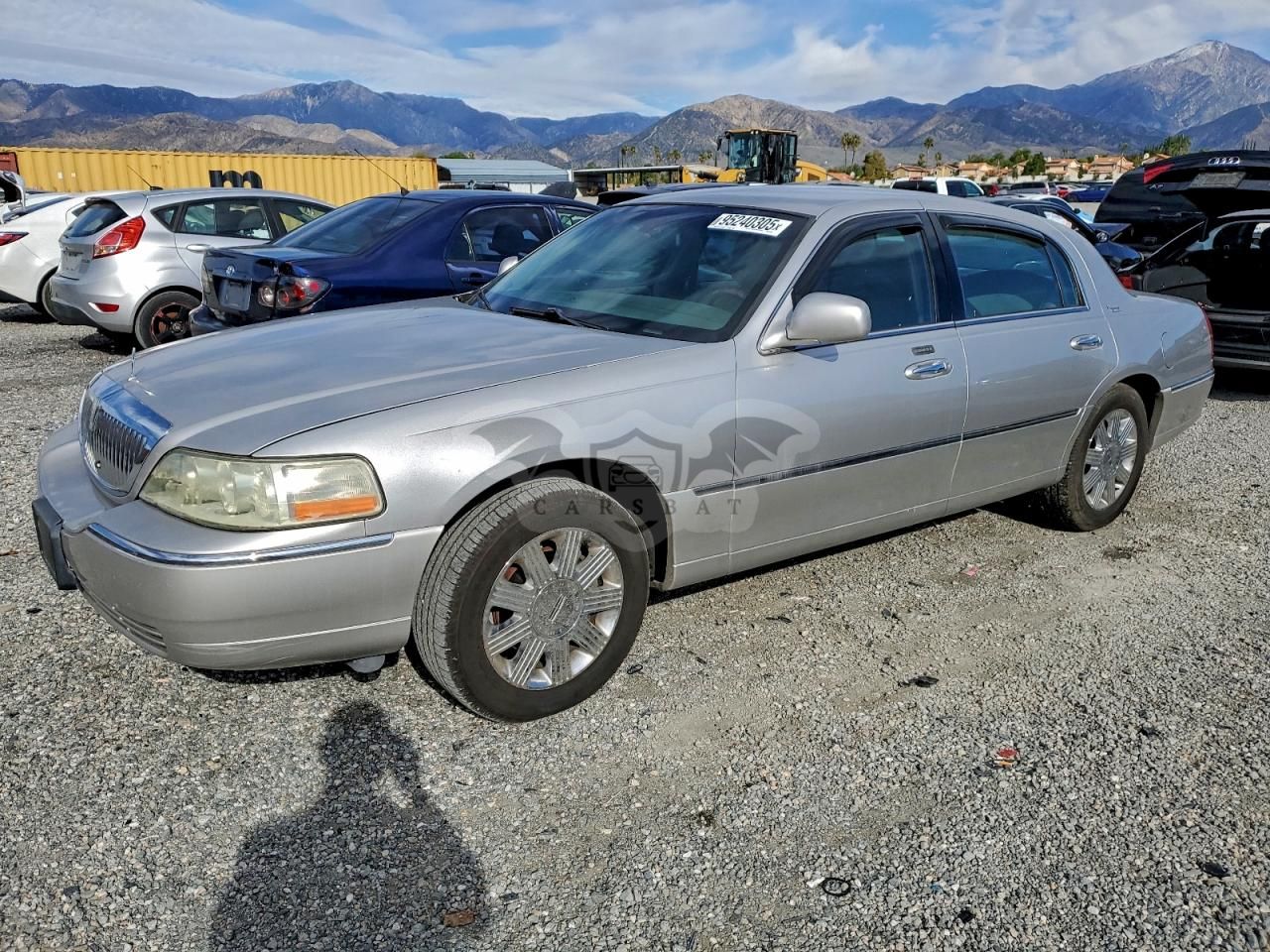 Lincoln Town Car SIGNATURE LIMITED 4.6L 8 2005