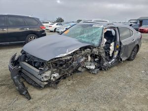 Lexus LS 460 4.6L 8 2013