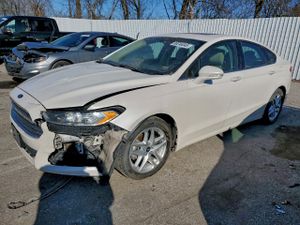 Ford Fusion SE 1.6L 4 2013