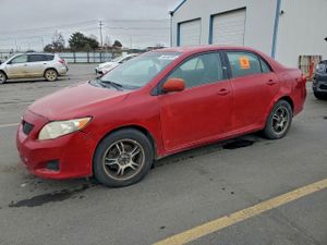 Toyota Corolla BASE 1.8L 4 2010