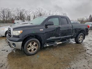 Toyota Tundra DOUBLE CAB SR5 5.7L 8 2013