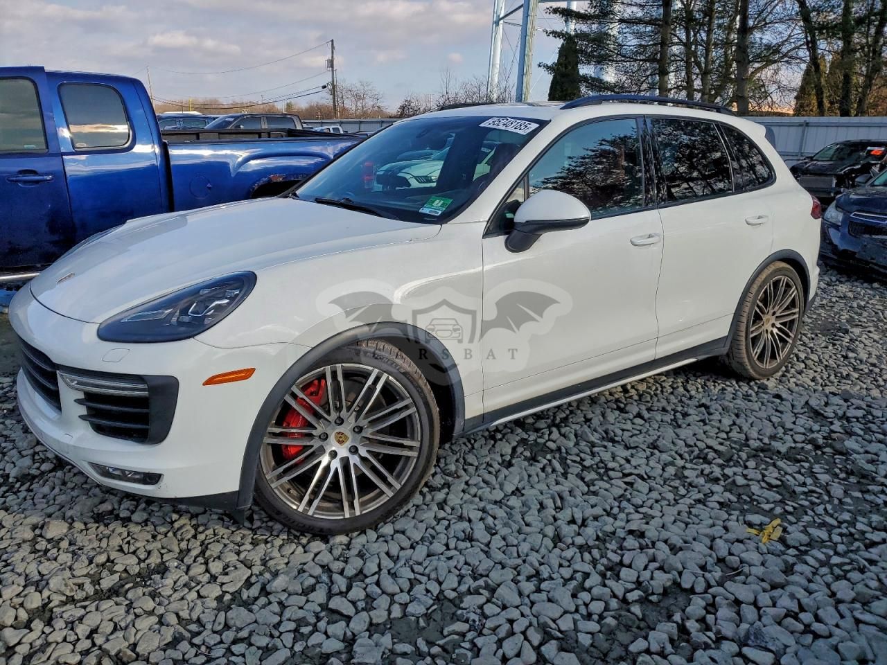 Porsche Cayenne TURBO 4.8L 8 2015