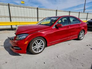 Mercedes-Benz C 300 3.0L 6 2011