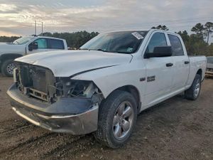 RAM 1500 ST 5.7L 8 2013