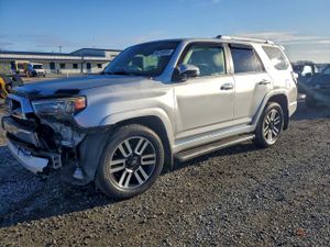Toyota 4Runner SR5 4.0L 6 2014