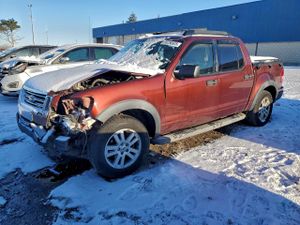 Ford Explorer XLT 4.0L 6 2010