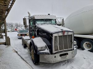 Kenworth T-series T800 6 2005