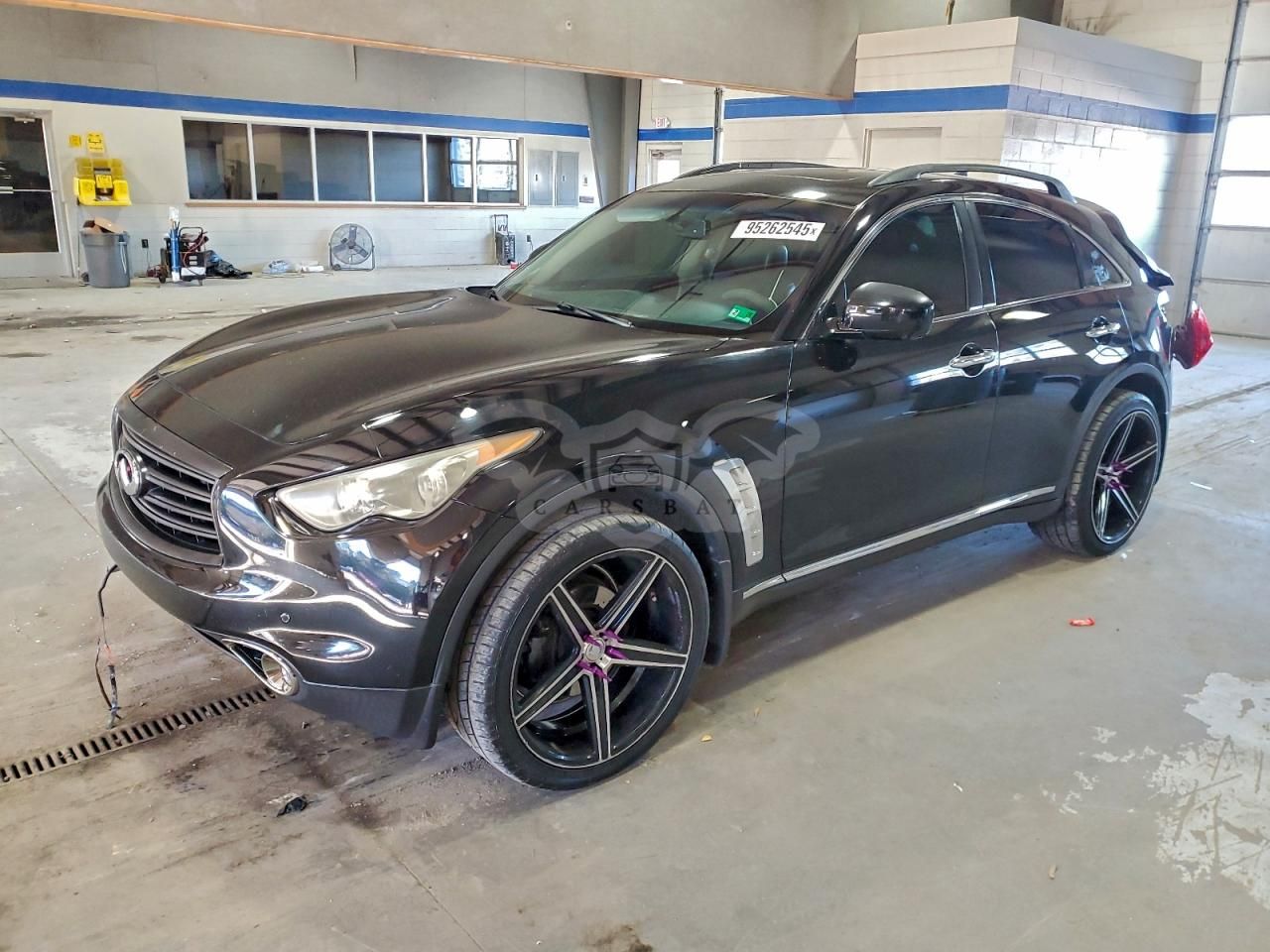Infiniti FX 3.5L 6 2012