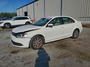 Volkswagen Jetta SE 2.5L 5 2011