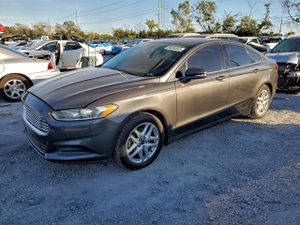 Ford Fusion SE 2.5L 4 2015