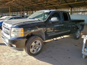 Chevrolet Silverado 1500 C1500 LT 5.3L 8 2009