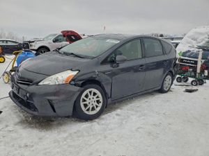 Toyota Prius 1.8L 4 2013