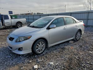 Toyota Corolla BASE 1.8L 4 2010