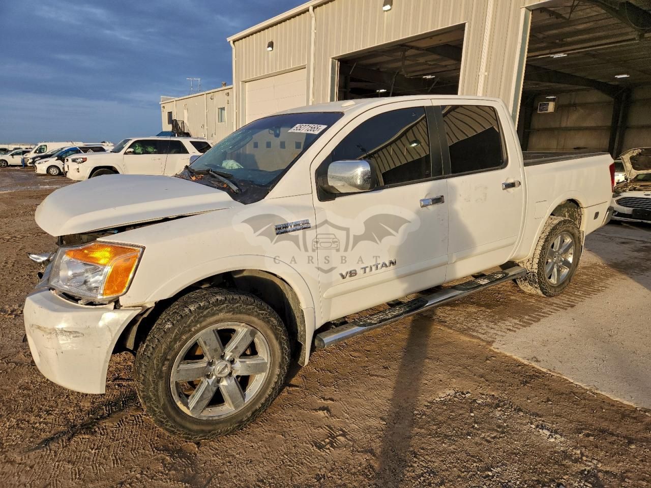 Nissan Titan XE 5.6L 8 2010