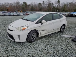 Toyota Prius 1.8L 4 2015
