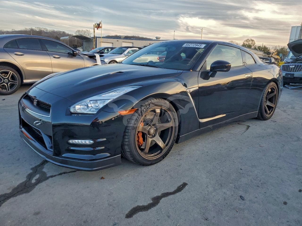 Nissan GT-R PREMIUM 3.8L 6 2015