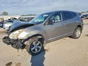 Nissan Rogue S 2.5L 4 2012