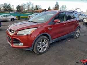 Ford Escape TITANIUM 2.0L 4 2015