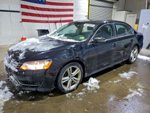 Volkswagen Passat SE 2.5L 5 2014