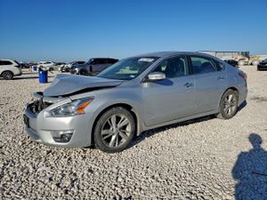 Nissan Altima 2.5 2.5L 4 2015
