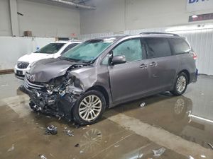 Toyota Sienna XLE 3.5L 6 2014