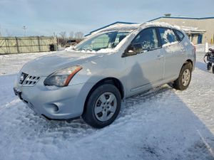 Nissan Rogue S 2.5L 4 2015
