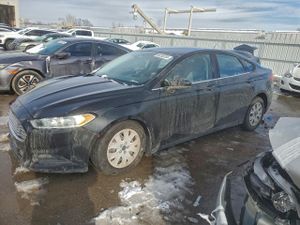 Ford Fusion S 2.5L 4 2013