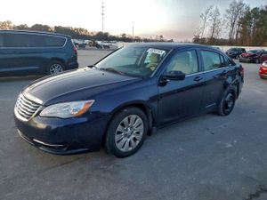 Chrysler 200 LX 3.6L 6 2013