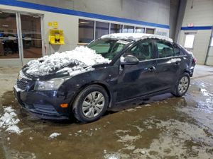 Chevrolet Cruze LS 1.8L 4 2012