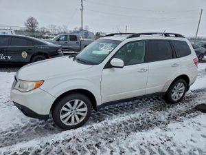 Subaru Forester 2.5X PREMIUM 2.5L 4 2013
