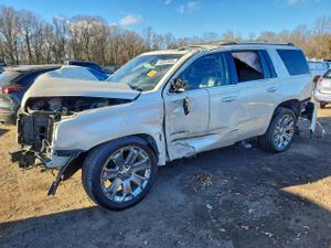 GMC Yukon DENALI 6.2L 8 2015