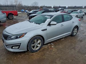 Kia Optima LX 2.4L 4 2015