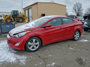 Hyundai Elantra GLS 1.8L 4 2013