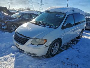 Chrysler Town & Country TOURING 3.8L 6 2005