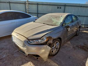 Ford Fusion SE 2.5L 4 2015