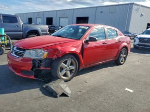 Dodge Avenger SE 2.4L 4 2013