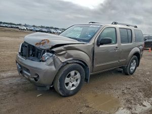 Nissan Pathfinder LE 4.0L 6 2005
