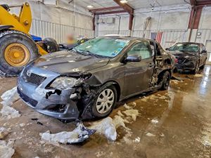 Toyota Corolla BASE 1.8L 4 2010