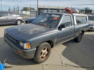 Toyota Hilux 1/2 TON SHORT WHEELBASE 2.4L 4 1991