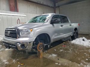 Toyota Tundra CREWMAX SR5 4.6L 8 2011