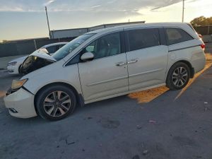 Honda Odyssey TOURING 3.5L 6 2015