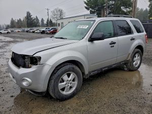 Ford Escape XLT 2.5L 4 2010