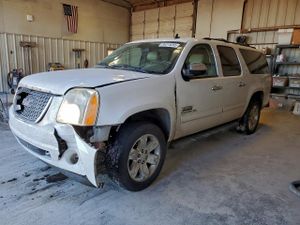 GMC Yukon C1500 SLT 5.3L 8 2011