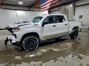 Chevrolet Silverado 1500 K1500 LT TRAIL BOSS 5.3L 8 2023